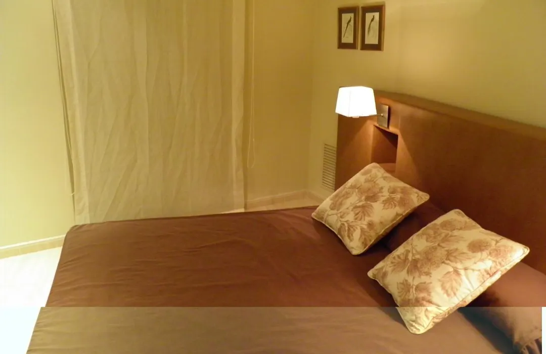 Apartaments St. Jordi Comtal-1