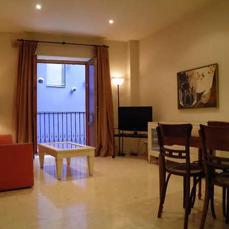 Apartaments St. Jordi Comtal-3